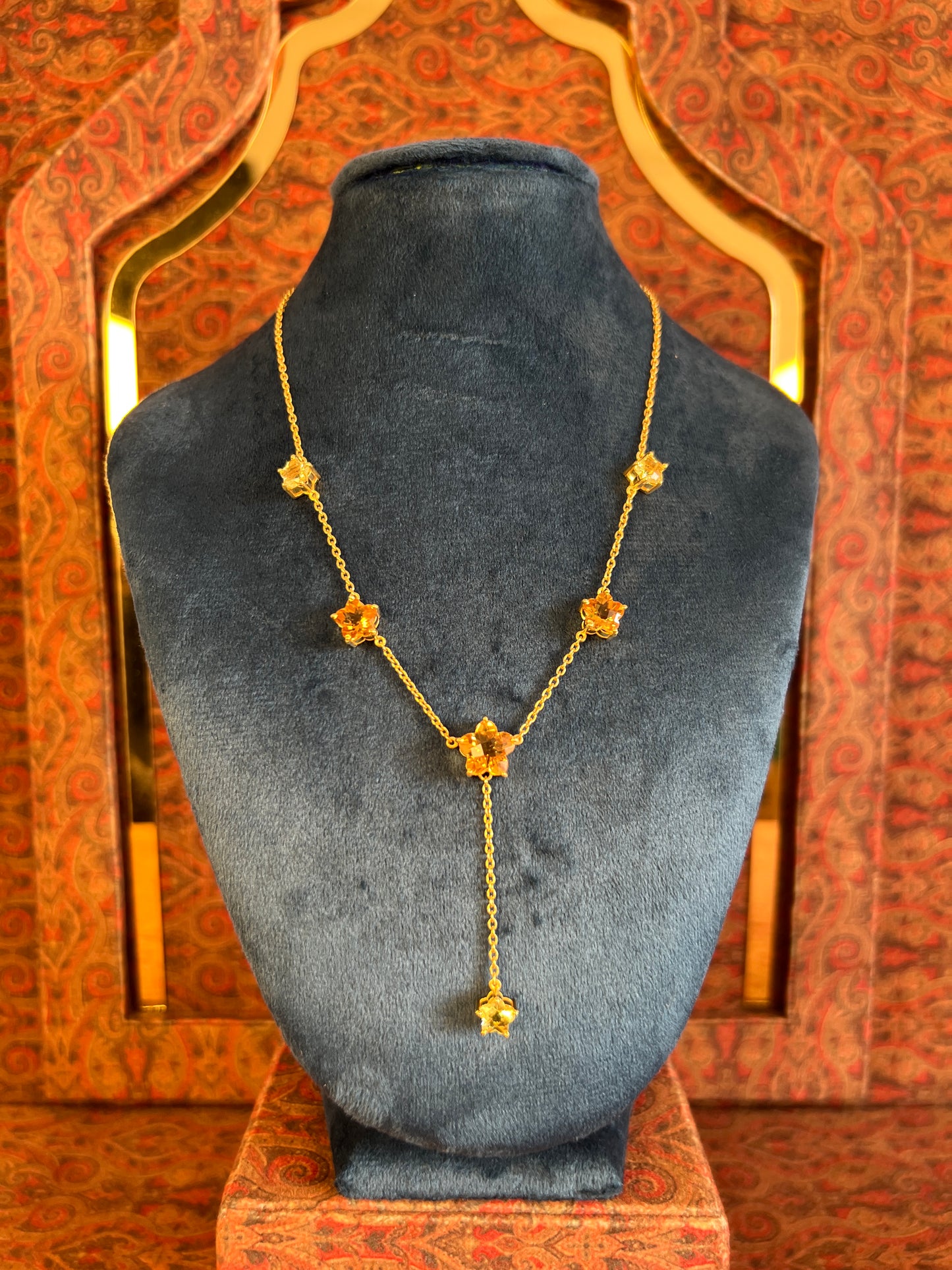 Womens Citrine Star Necklace Gold-Plated 925 Sterling Silver 6 Star Shaped Basket-Prong Settings with hanging Lemon Quartz Star
