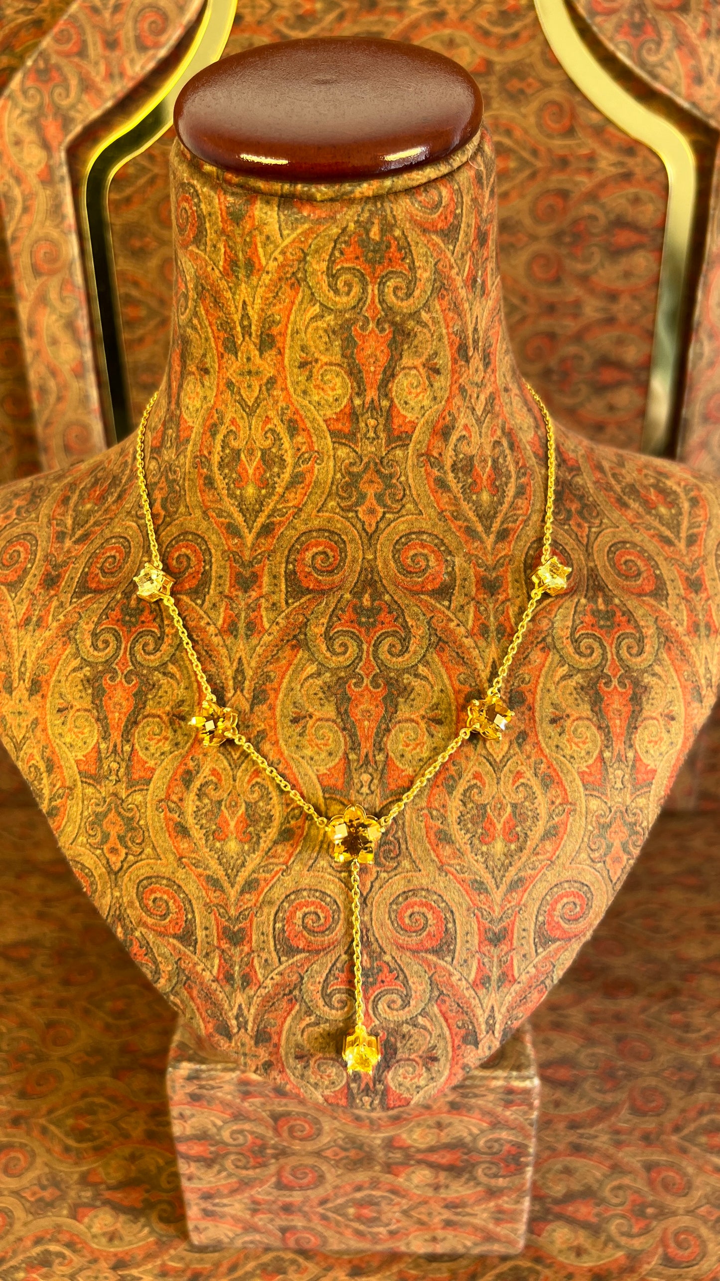 Womens Citrine Star Necklace Gold-Plated 925 Sterling Silver 6 Star Shaped Basket-Prong Settings with hanging Lemon Quartz Star