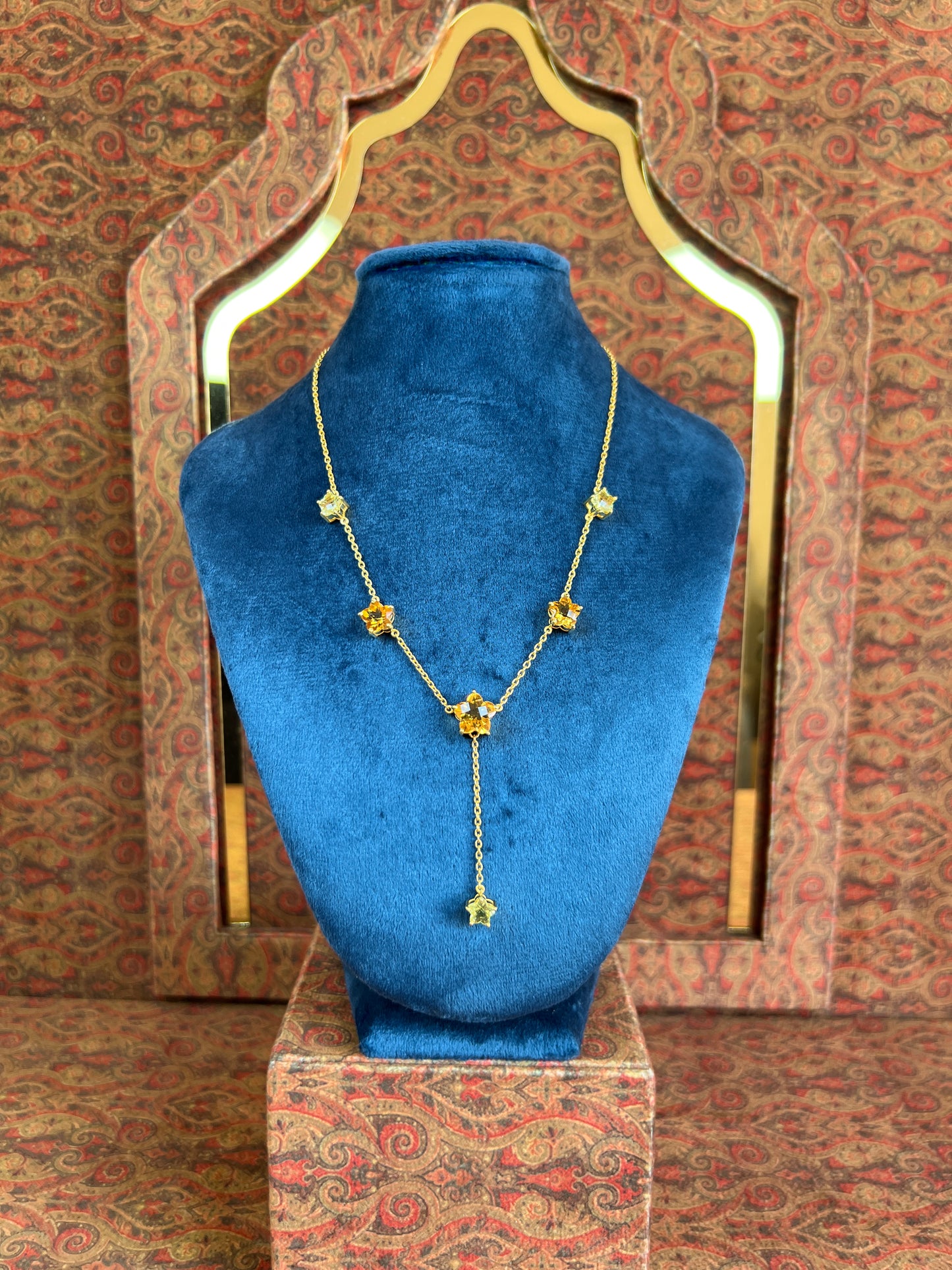 Womens Citrine Star Necklace Gold-Plated 925 Sterling Silver 6 Star Shaped Basket-Prong Settings with hanging Lemon Quartz Star